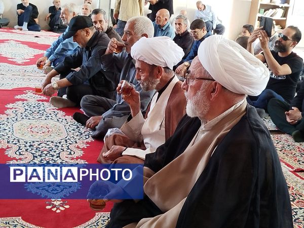 مراسم بزرگداشت سالگرد ارتحال امام خمینی (ره) و شهدای قیام ۱۵خرداد در هیئت رزمندگان کاشمر