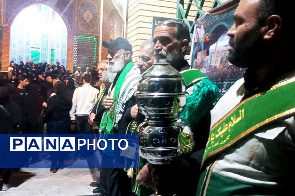 تشییع نمادین حضرت زهرا(س) با اشک و ارادت