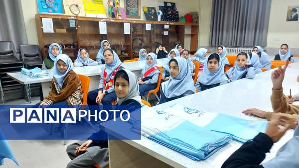 افتتاحیه سفیران سلامت در دبستان دخترانه فرهنگیان ۲