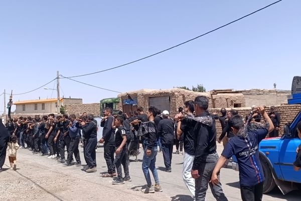 عزاداری سیدالشهدا در روستا نوری 