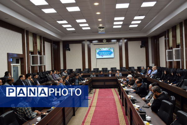 نشست هم‌اندیشی دستگاه‌های اجرایی با محوریت پروژه‌های عمرانی در تربت‌حیدریه