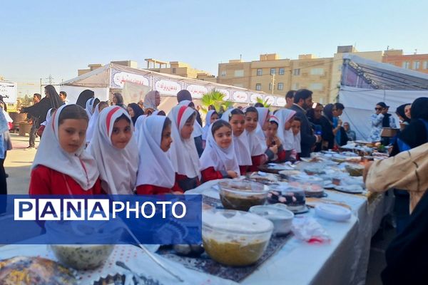 جشنواره فرهنگی و بومی محلی و نمایشگاه دستاوردهای روستائیان بخش کهریزک 