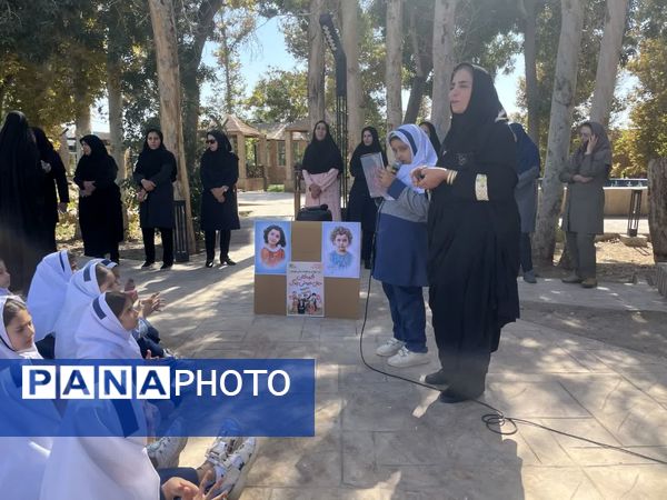 برگزاری جشن گرامیداشت هفته ملی و روز جهانی کودک در خاتم