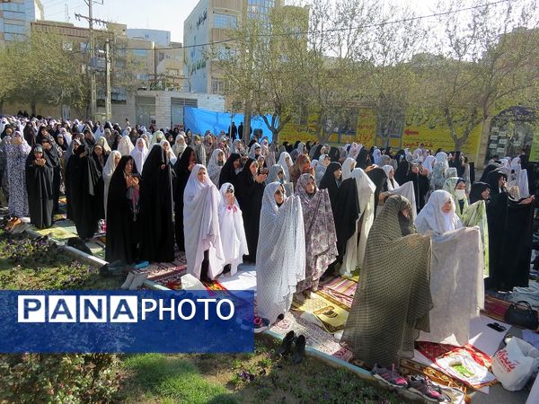 اقامه نماز عید فطر در شهرستان بجنورد 
