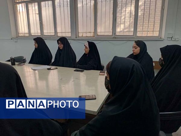 نخستین جلسه راهنمایان خبرنگاری شهرستان خلیل آباد