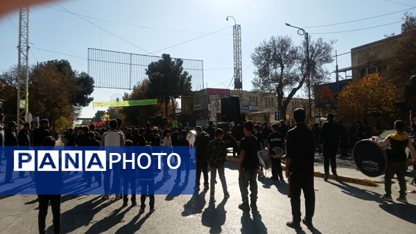 مراسم عزاداری شهادت حضرت فاطمه زهرا (س) در خیابان های نیشابور