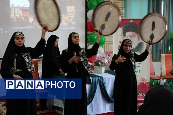 افتتاحیه مسابقات فرهنگی‌هنری «امید فردا» در مدرسه شاهد منتصرین ورامین