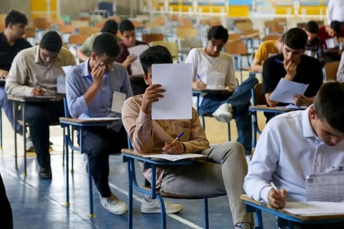 امتحانات باقیمانده دبیرستان معلم ساوجبلاغ از سر گرفته شد