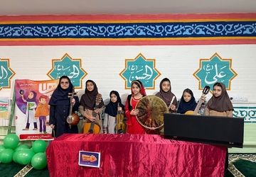 نمایشگاه فرهنگی هنری ماها در دبستان پنجم مهر 