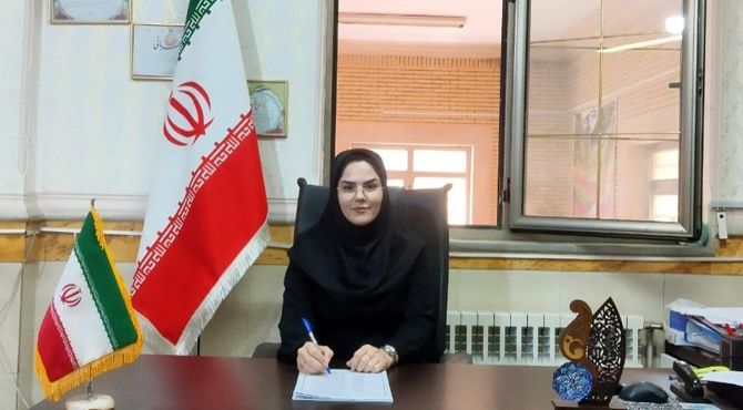 دبیرستان سپیده کاشانی ۲ دوره تابستانی جبرانی برای دانش‌آموزان برگزار می‌کند