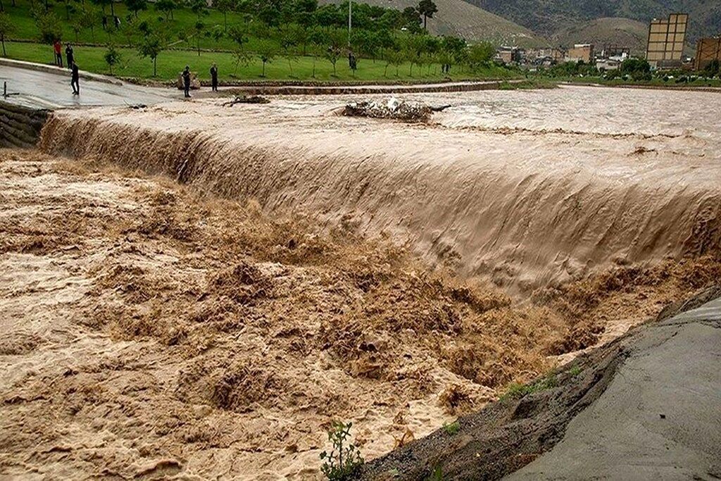 مصدومیت 6 نفر در پی وقوع سیل در استان یزد