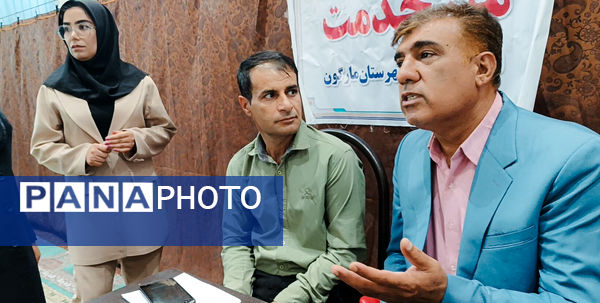برپایی میز خدمت فرماندار و مدیران شهرستان مارگون 