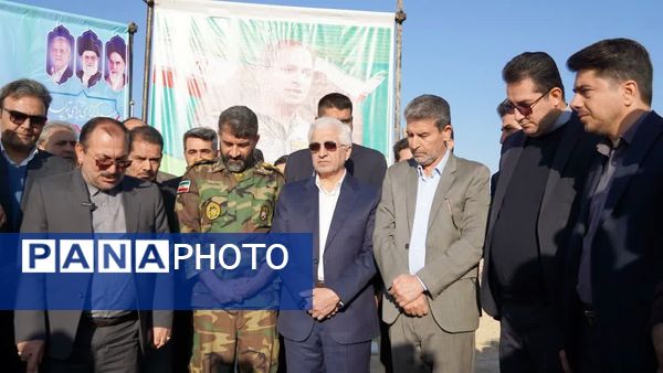 کلنگ زنی هنرستان شبانه‌روزی شهدا ارتش در شهرستان مانه 