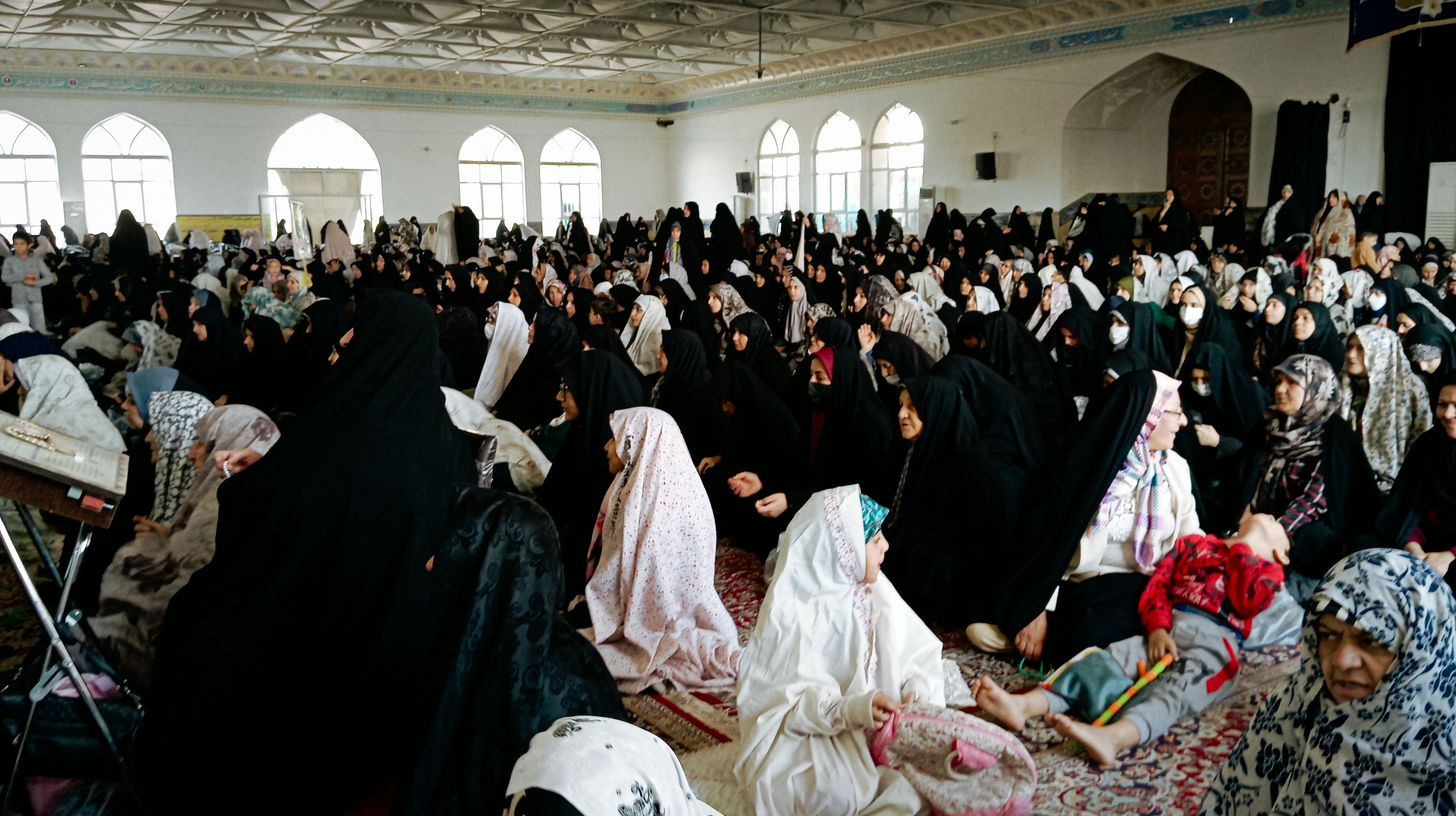  نماز عبادی سیاسی جمعه در شهرستان کاشمر 