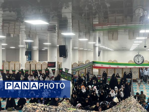 استقبال پرشور دانش‌آموزان جم از شهید گمنام در آستانه شهادت حضرت زهرا(س)