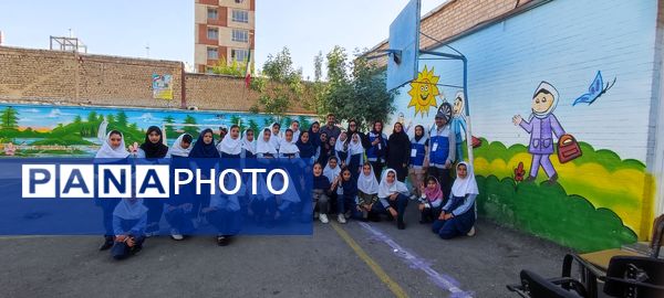 برگزاری مسابقات دارت در مدرسه شهید احمد خاقانی شیروان