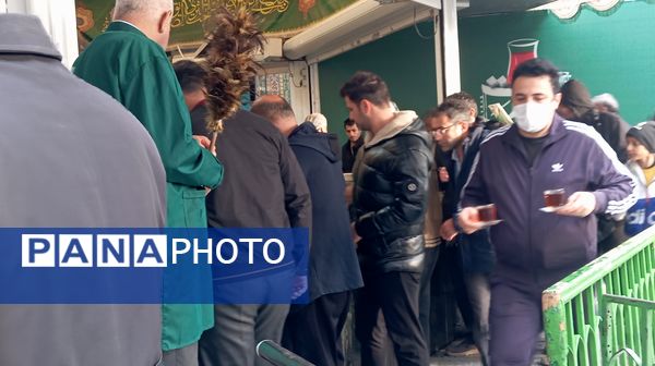 پذیرایی از زائران علی ابن موسی الرضا (ع)