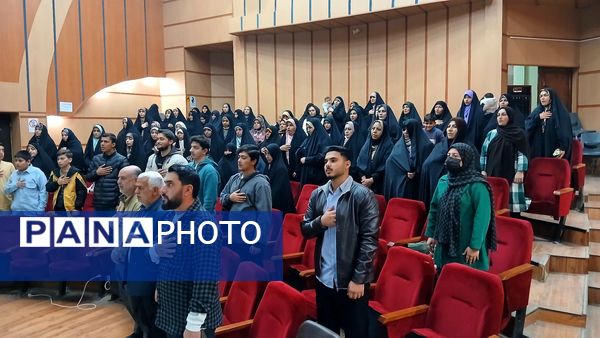 آیین بزرگداشت روز مادر با محوریت جایگاه زن در فرهنگسرای هنر نظرآباد 