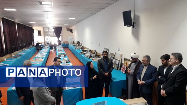 بازدید معاون فرهنگی پرورشی خراسان رضوی از دبیرخانه جشنواره فرهنگی هنری فردا 