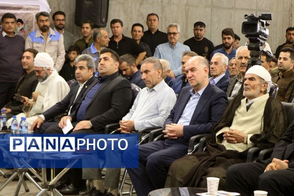 افتتاح طولانی‌ترین تونل جاده‌ای کرمانشاه 