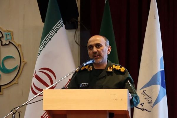 مرجعیت علمی از مسیر جهاد علمی و نهضت خیزش جدید علمی محقق می‌شود