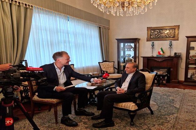 سفیر ایران: هلند باید به‌عنوان میزبان دادگاه‌های بین‌المللی، حملات اسرائیل را محکوم می‌کرد
