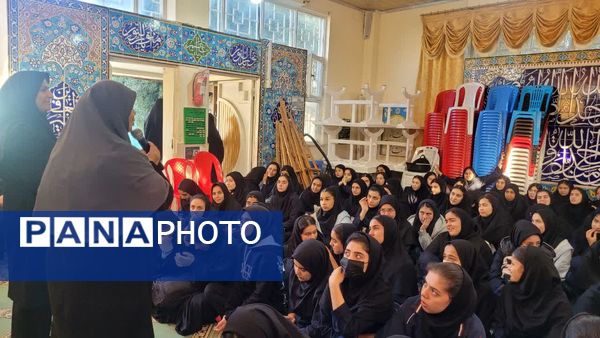 جشن قدردانی از فداکاران سفیدپوش بیمارستان