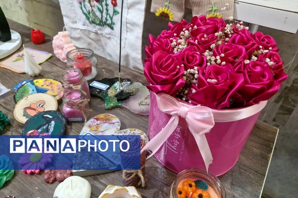 جشن خلاقیت دانش‌آموزان در نمایشگاه فناوری مدرسه پروین اعتصامی