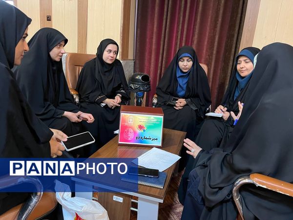 جلسه هم‌اندیشی و دانش افزایی ویژه سر گروه‌های مشاوره و تفکر سبک زندگی آموزش و پرورش خراسان رضوی 