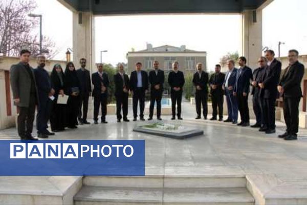 تقدیر از مسئولین سوادآموزی منطقه چهاردانگه به مناسبت کسب رتبه سوم استانی نهضت سوادآموزی 