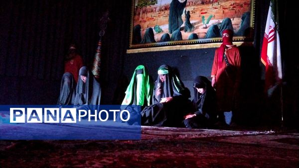 عزاداری شب هفتم محرم در دبیرستان فرزانگان