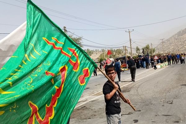 مراسم عاشورای حسینی در گلزار شهدای شهرستان لنده