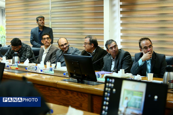 نشست صمیمانه وزیر آموزش و پرورش با مدیران مدارس