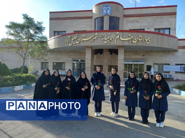 حضور دانش‌آموزان شهید نصرتی در بیمارستان خاتم الانبیاء (ص)