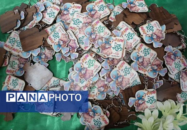 عزاداری به مناسبت شهادت حضرت زهرا (س) در دبستان حضرت زینب(س) مروست 