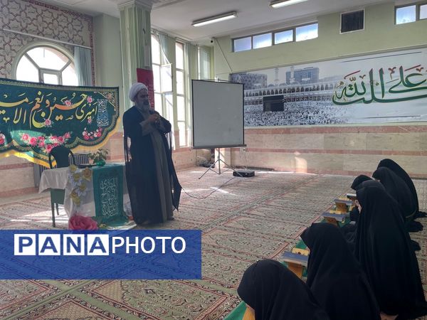 آیین افتتاحیه دهمین دوره طرح مصباح الهدی در مدارس ملارد 