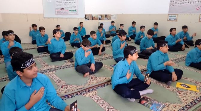 مراسم " پایِ درسِ امام" دانش آموزان اشکذری
