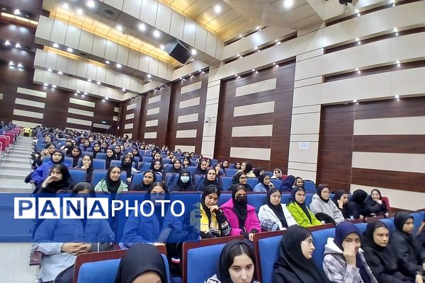 جشن دانش‌آموزی دختران صفادشت ملارد