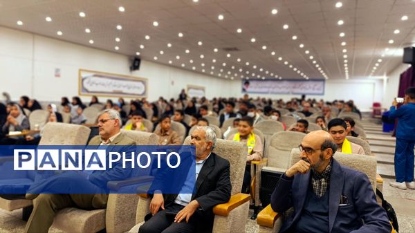 نشست هم‌اندیشی رابطین خبرنگاران پانا در خلیل‌آباد