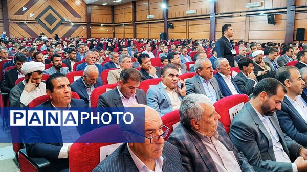 آیین گرامیداشت تجلیل از معلمان نمونه کشوری کهگیلویه و بویراحمد