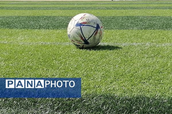 آیین افتتاح زمین‌های چمن مصنوعی آموزش و پرورش ناحیه ۳شیراز 