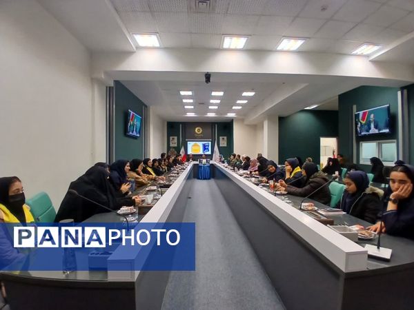 رونمایی از کتاب «صدای تاریکی» به خط بریل در یزد