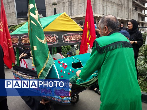 اجتماع عاشوراییان در میدان طالقانی قائمشهر