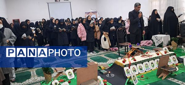 حضور مادران شهدا در مدرسه شهید رزمی خلیل آباد