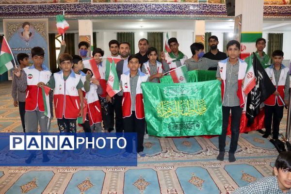 هم‌زمان با عطر فاطمی، فریاد استکبارستیزی در قلعه‌گنج طنین‌انداز شد