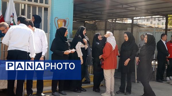 اختتامیه طرح «میدان پویا» در مدرسه استثنایی نابینایان پویا