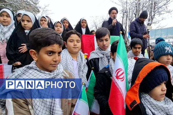 راهپیمایی باشکوه 22 بهمن در شهر فریمان