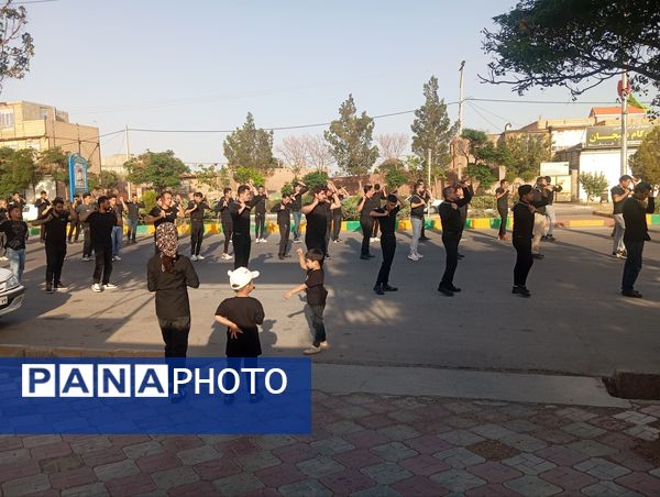 آیین زنجیر زنی در عصر تاسوعا در شهر عشق آباد