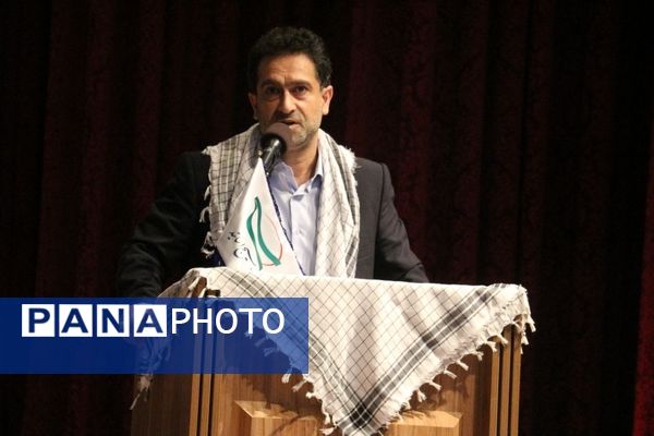 مراسم بزرگداشت شهید چمران و روز ملی بسیج اساتید