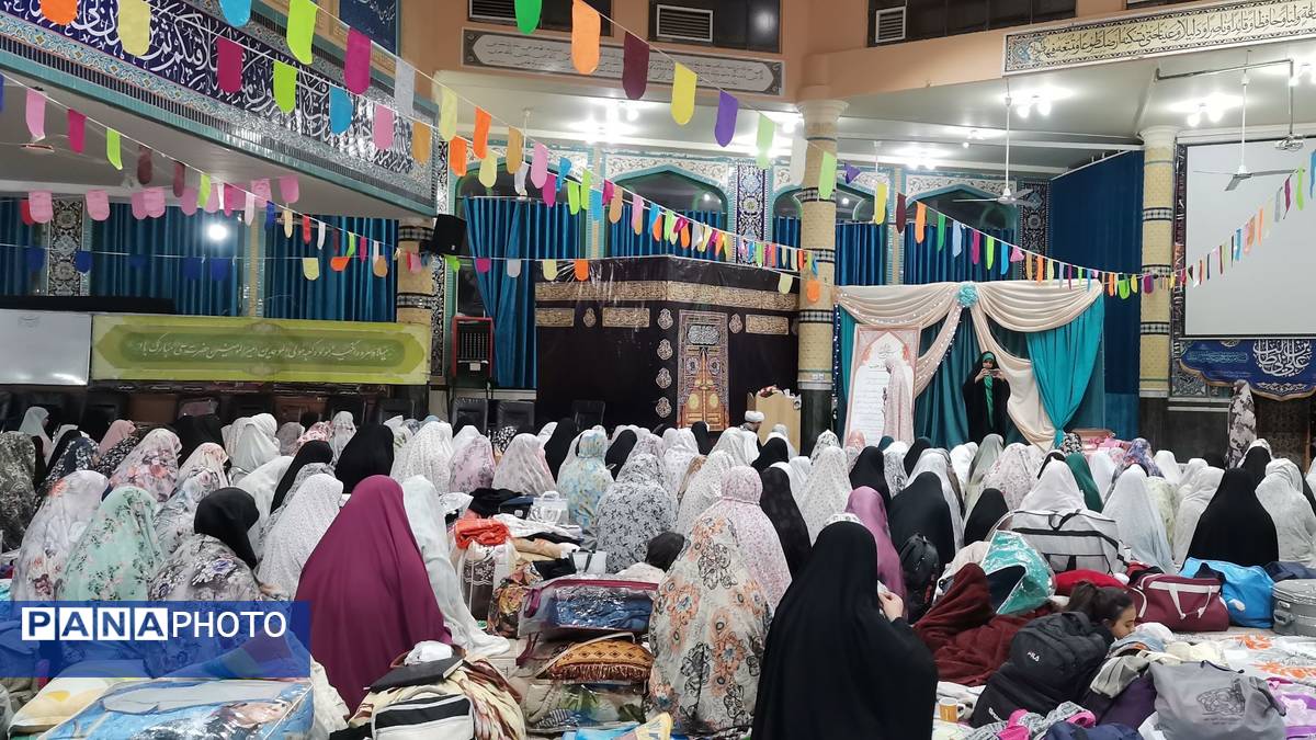 از نیمکت مدرسه تا محراب مسجد؛ اعتکاف، کانون خودسازی دانش آموزان